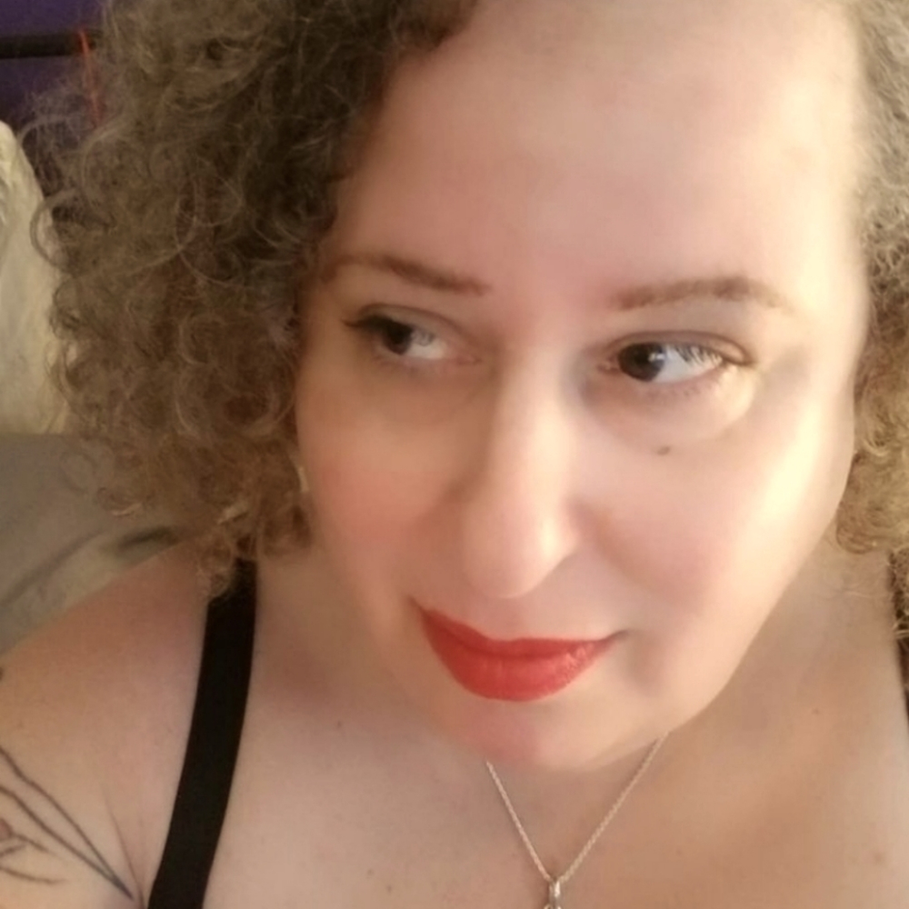 Meet your Posher, Inbar